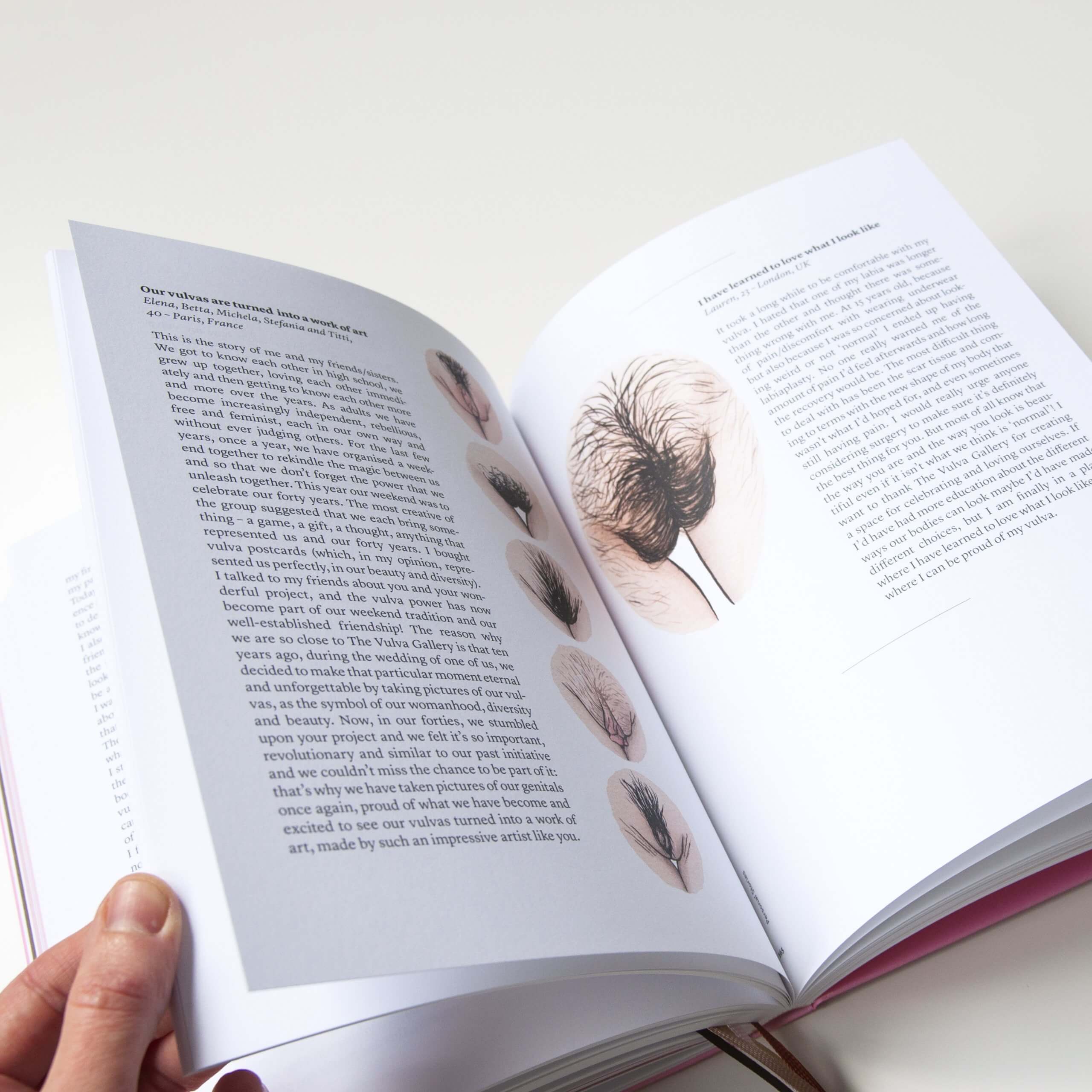 Opengeslagen pagina's van het boek A Celebration of Vulva Diversity